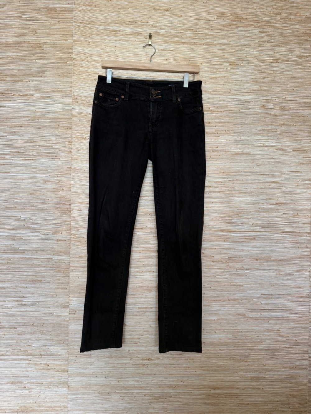 Red Engine Cinder Slim Straight Leg Size 28